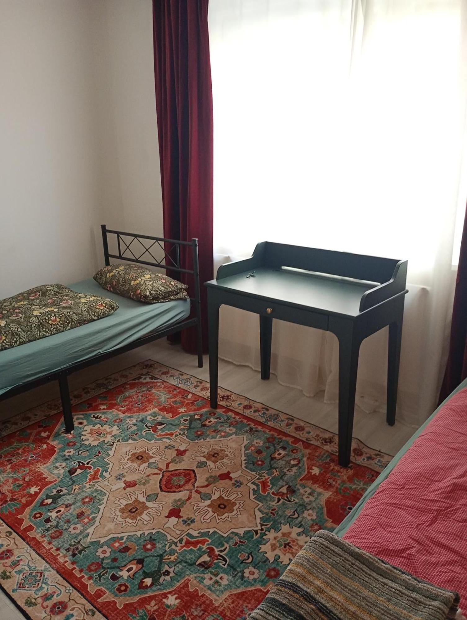 Nice Rooms In Neukoelln * Berlim