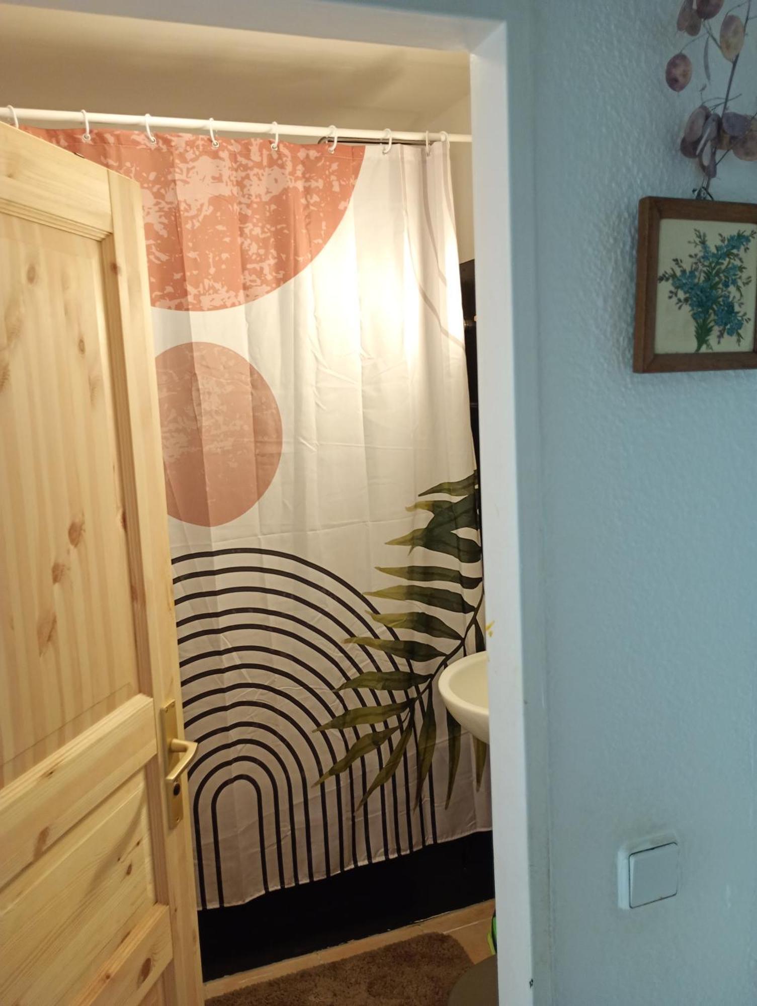 Nice Rooms In Neukoelln * Berlim